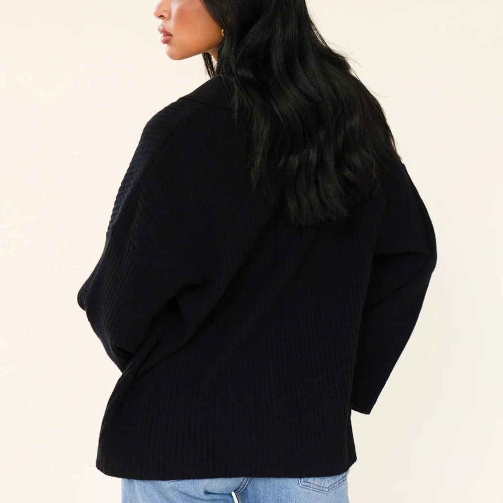 Sisterhood Clio Cardigan 100% Merino Wool Minimalist Chic - Picture 3 of 10